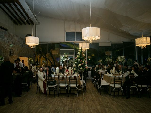 La boda de Venancio y Jocelyn en Yauhquemecan, Tlaxcala 44