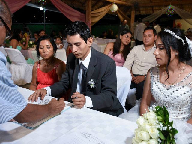 La boda de Carlos y Fátima en Acapulco, Guerrero 23