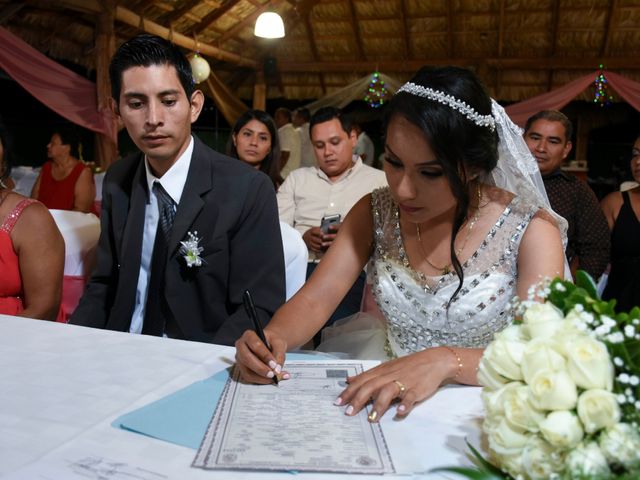 La boda de Carlos y Fátima en Acapulco, Guerrero 26