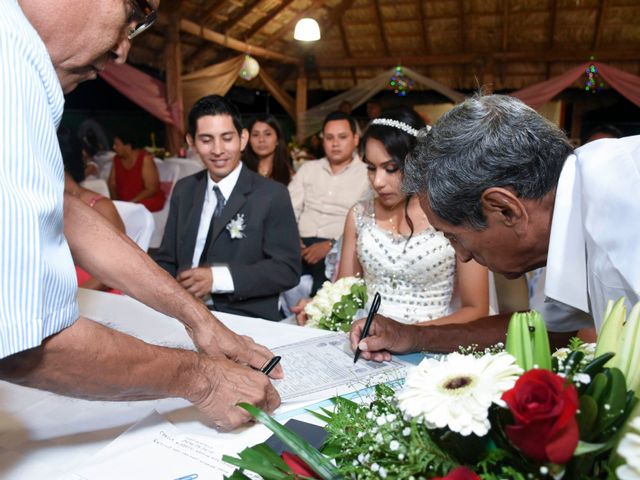 La boda de Carlos y Fátima en Acapulco, Guerrero 30