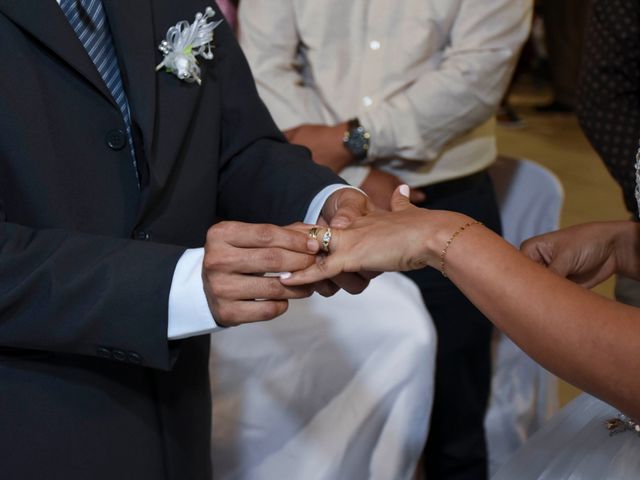 La boda de Carlos y Fátima en Acapulco, Guerrero 40