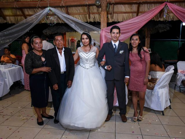 La boda de Carlos y Fátima en Acapulco, Guerrero 65