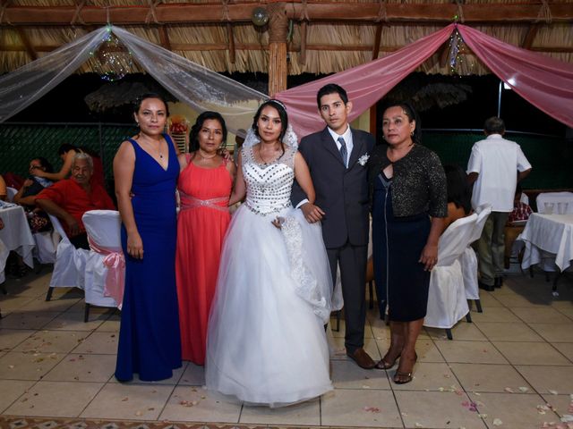 La boda de Carlos y Fátima en Acapulco, Guerrero 70