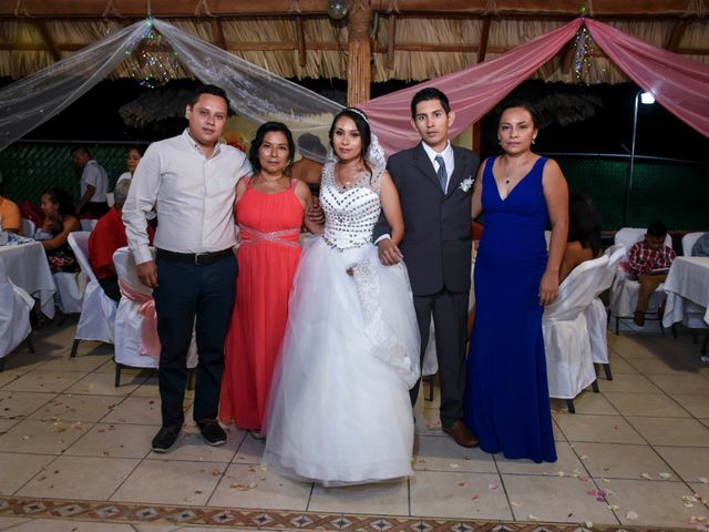 La boda de Carlos y Fátima en Acapulco, Guerrero 71