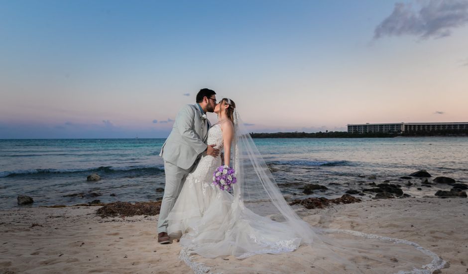 La boda de Leobardo  y Brenda  en Tulum, Quintana Roo