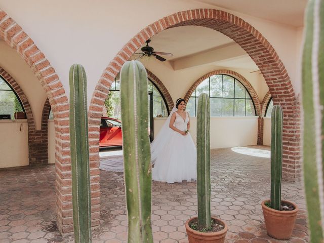 La boda de Óscar y Karen  en León, Guanajuato 10