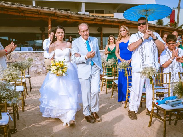 La boda de Víctor y Lucía en Mazatlán, Sinaloa 6