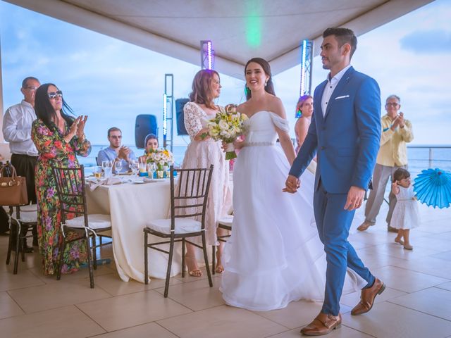 La boda de Víctor y Lucía en Mazatlán, Sinaloa 47
