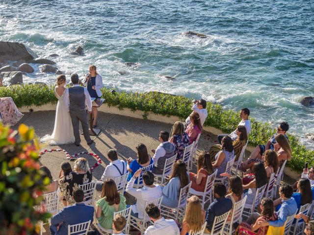 La boda de Josue y Karina en Puerto Vallarta, Jalisco 14