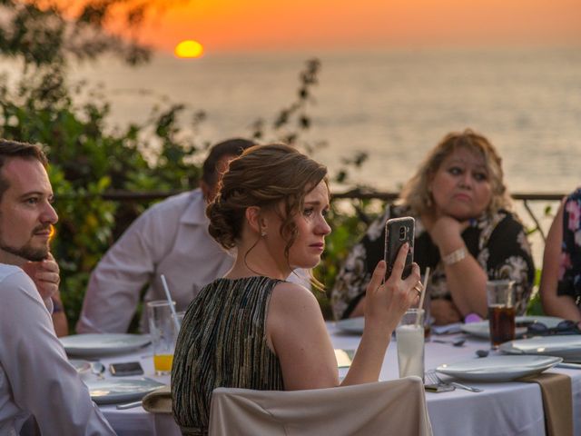 La boda de Josue y Karina en Puerto Vallarta, Jalisco 36