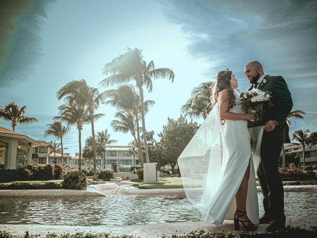 La boda de Victor y Alejandra en Cancún, Quintana Roo 21