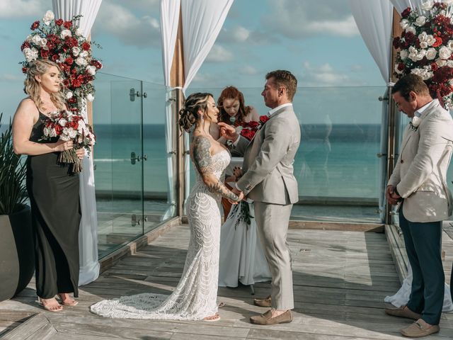 La boda de Joe y Tess en Playa del Carmen, Quintana Roo 71