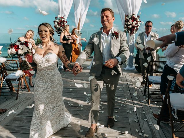 La boda de Joe y Tess en Playa del Carmen, Quintana Roo 75