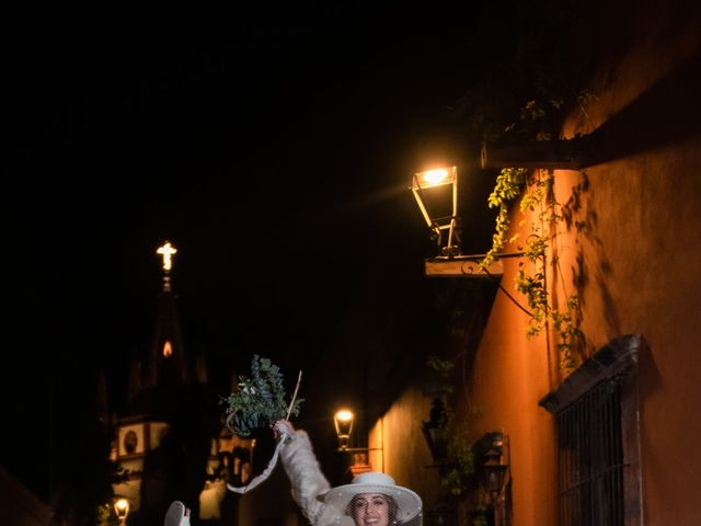 La boda de Will y Natasha en San Miguel de Allende, Guanajuato 40