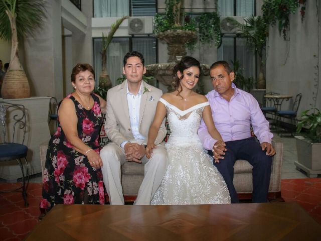 La boda de Christian Roberto y Ana Monserrat  en Córdoba, Veracruz 54
