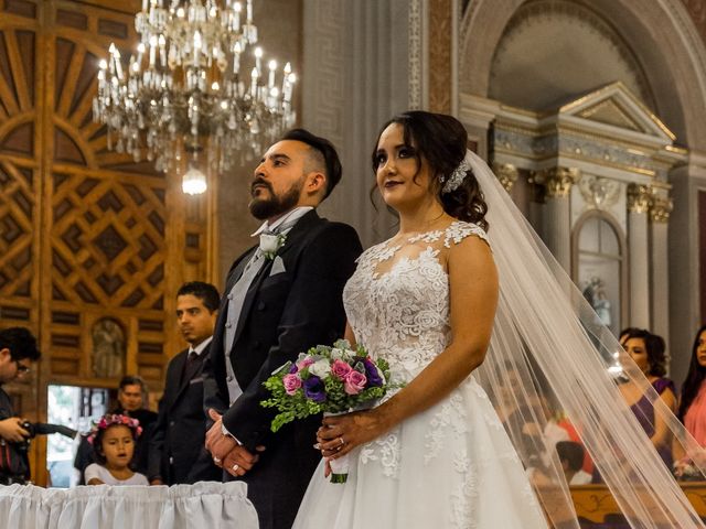 La boda de René y Gabriela en Morelia, Michoacán 36