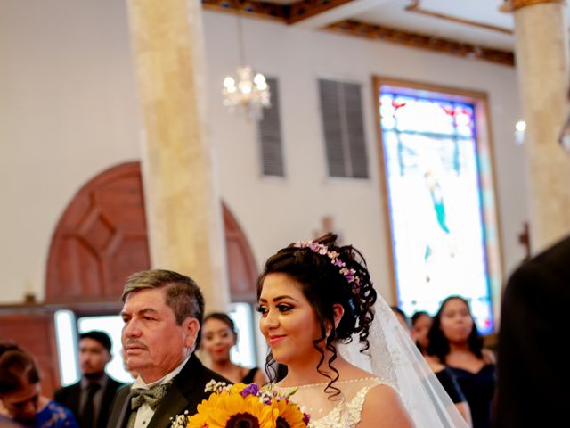 La boda de Fernando y Valeria en San Nicolás de los Garza, Nuevo León 28