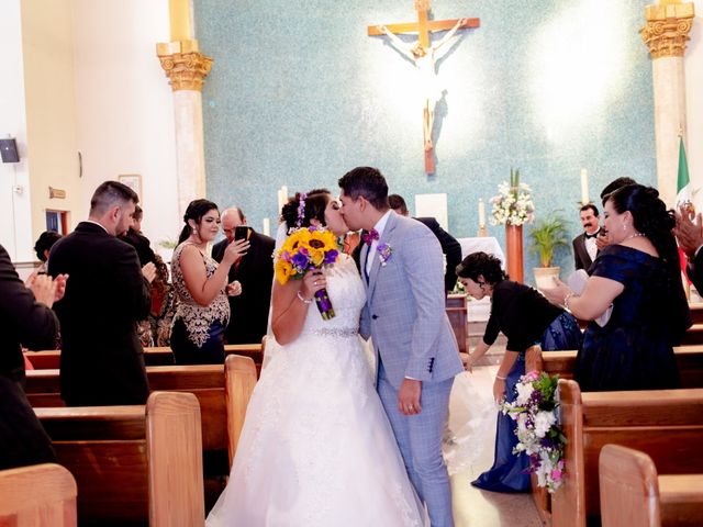 La boda de Fernando y Valeria en San Nicolás de los Garza, Nuevo León 56
