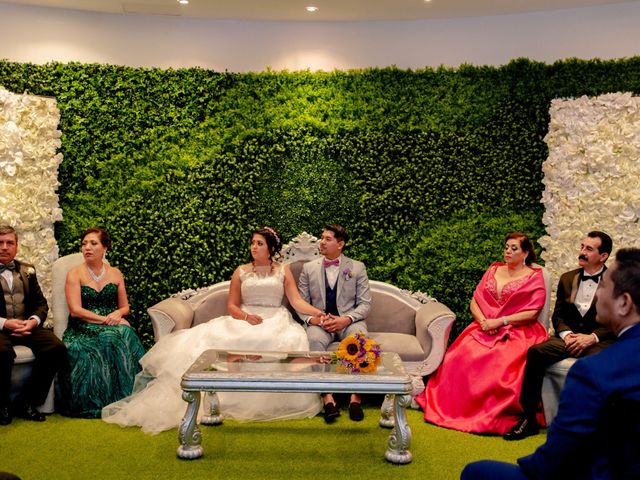 La boda de Fernando y Valeria en San Nicolás de los Garza, Nuevo León 62