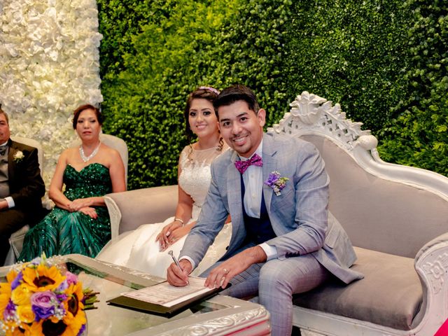 La boda de Fernando y Valeria en San Nicolás de los Garza, Nuevo León 63