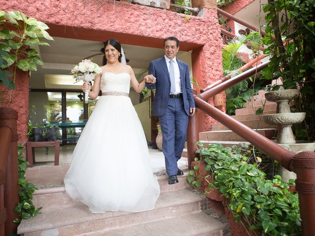 La boda de Marvin y Abigail en Ixtapa Zihuatanejo, Guerrero 15