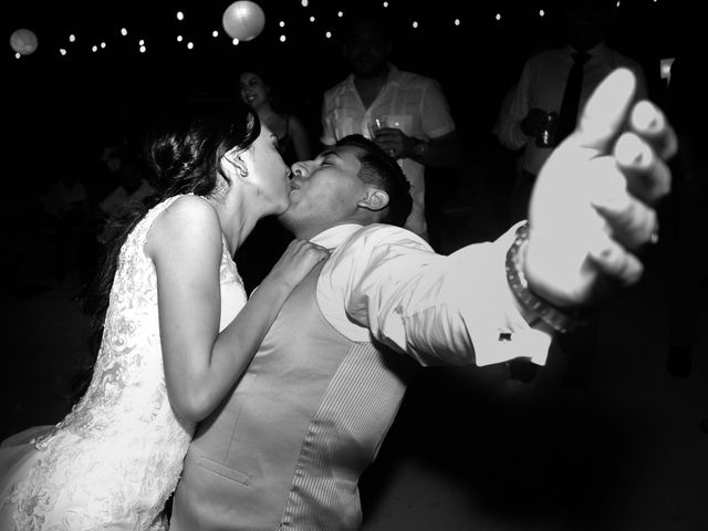 La boda de Jonathan y Andrea en Cancún, Quintana Roo 23