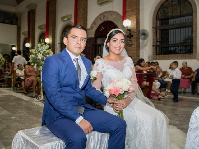 La boda de Juan Manuel y Montserrat en Puerto Vallarta, Jalisco 16