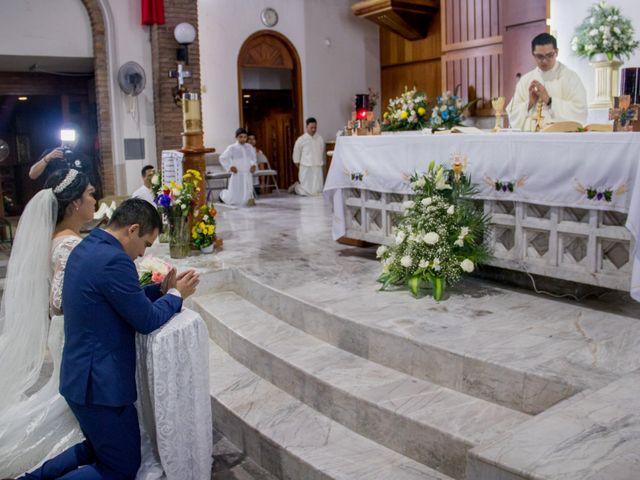 La boda de Juan Manuel y Montserrat en Puerto Vallarta, Jalisco 17