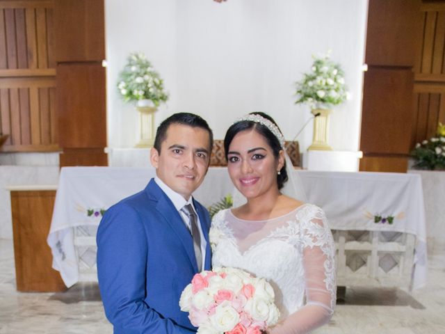 La boda de Juan Manuel y Montserrat en Puerto Vallarta, Jalisco 22