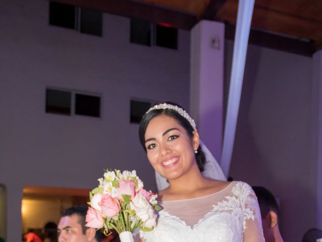 La boda de Juan Manuel y Montserrat en Puerto Vallarta, Jalisco 24