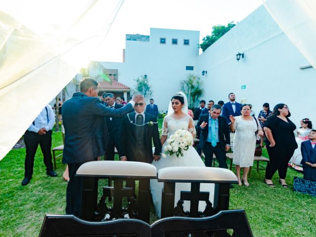 La boda de Abraham y Juany en Guadalupe, Nuevo León 57