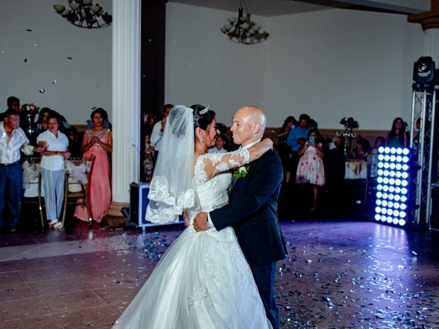 La boda de Abraham y Juany en Guadalupe, Nuevo León 83