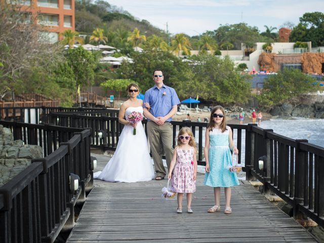 La boda de Michael y Amanda en Ixtapa Zihuatanejo, Guerrero 3