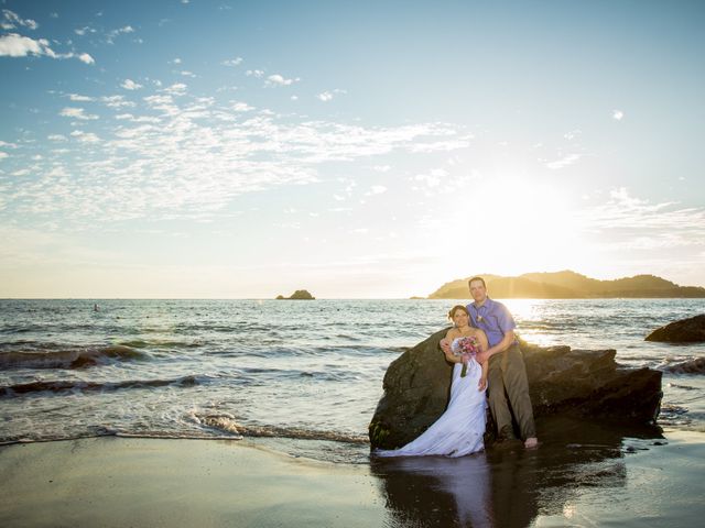 La boda de Michael y Amanda en Ixtapa Zihuatanejo, Guerrero 29