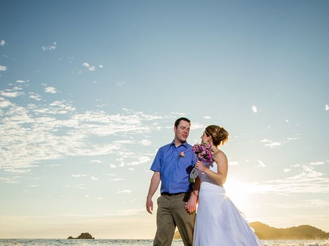 La boda de Michael y Amanda en Ixtapa Zihuatanejo, Guerrero 31