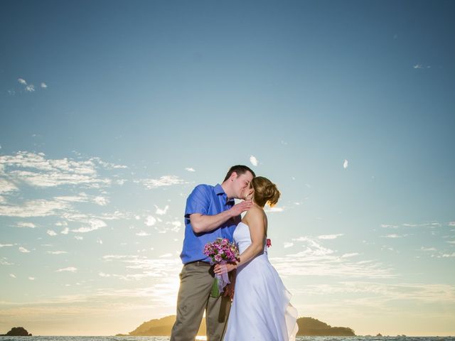 La boda de Michael y Amanda en Ixtapa Zihuatanejo, Guerrero 33