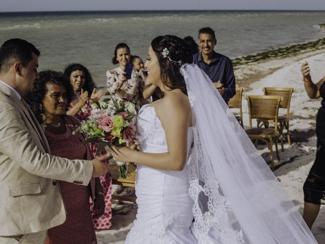 La boda de Eugenio y Angélica en Telchac Puerto, Yucatán 65