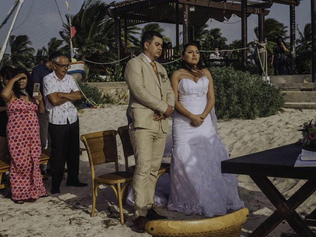 La boda de Eugenio y Angélica en Telchac Puerto, Yucatán 97