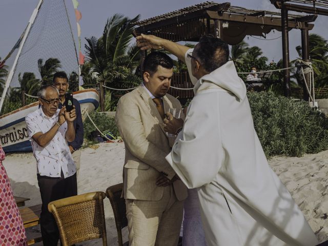 La boda de Eugenio y Angélica en Telchac Puerto, Yucatán 106