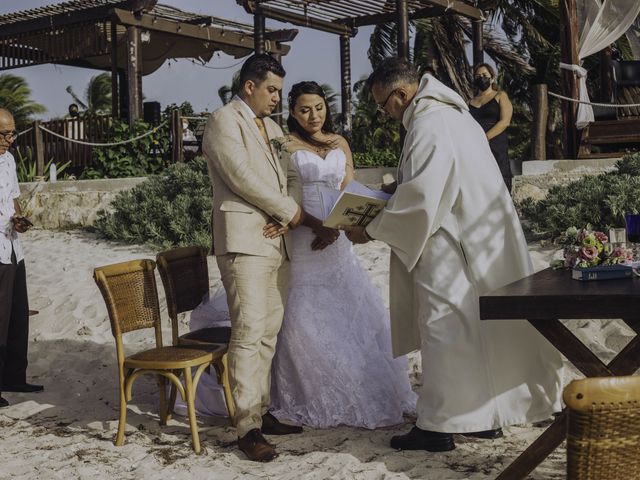 La boda de Eugenio y Angélica en Telchac Puerto, Yucatán 108