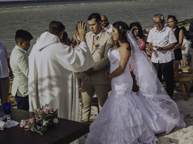 La boda de Eugenio y Angélica en Telchac Puerto, Yucatán 109