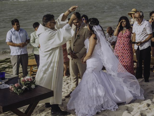 La boda de Eugenio y Angélica en Telchac Puerto, Yucatán 118