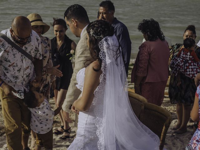 La boda de Eugenio y Angélica en Telchac Puerto, Yucatán 130