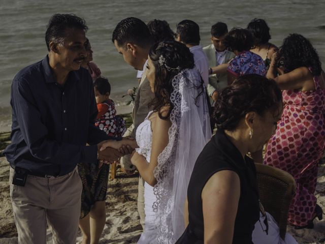 La boda de Eugenio y Angélica en Telchac Puerto, Yucatán 133
