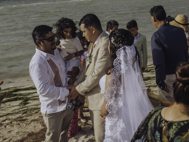La boda de Eugenio y Angélica en Telchac Puerto, Yucatán 135