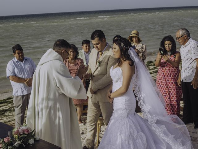 La boda de Eugenio y Angélica en Telchac Puerto, Yucatán 144