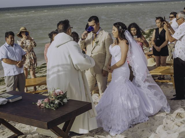 La boda de Eugenio y Angélica en Telchac Puerto, Yucatán 150