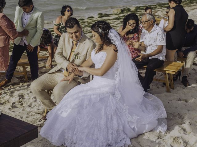La boda de Eugenio y Angélica en Telchac Puerto, Yucatán 156