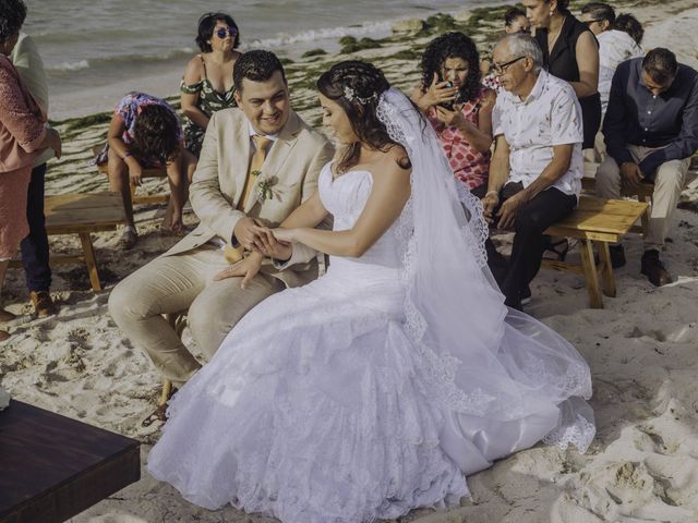 La boda de Eugenio y Angélica en Telchac Puerto, Yucatán 157