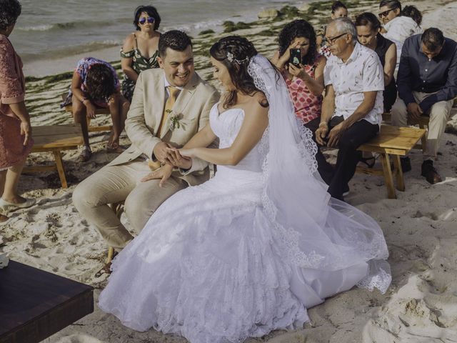 La boda de Eugenio y Angélica en Telchac Puerto, Yucatán 158